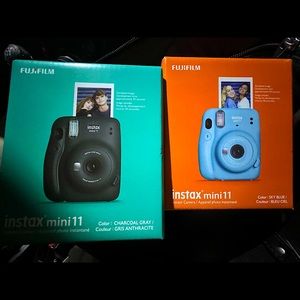 BRAND NEW!!! INSTAX MINI11 by FUJIFILM